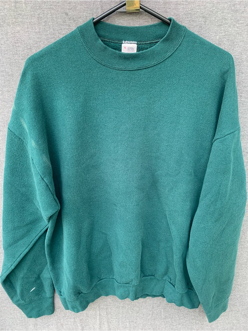Vintage Blank Green Crewneck Sweatshirt Adult XL Fruit of the Loom 90s Sweater